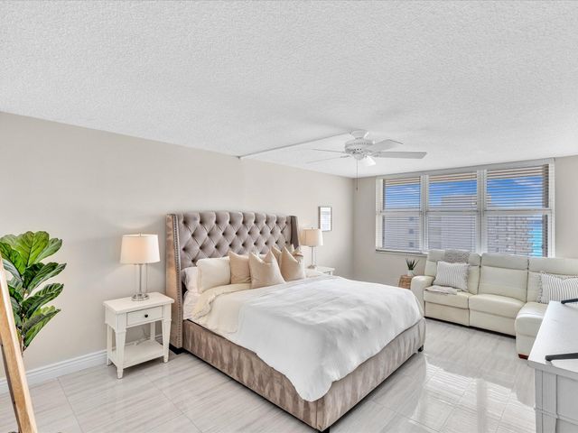 1150 Hillsboro Mile 1008, Hillsboro Beach, FL 33062