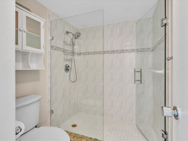 1150 Hillsboro Mile 1008, Hillsboro Beach, FL 33062