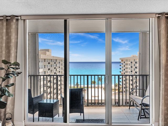 1150 Hillsboro Mile 1008, Hillsboro Beach, FL 33062