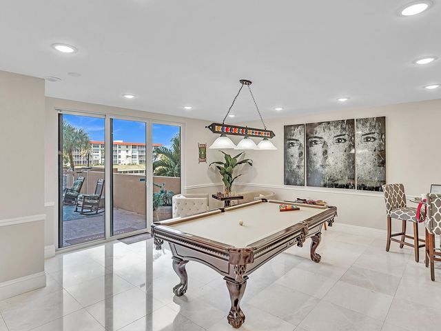 1150 Hillsboro Mile 1008, Hillsboro Beach, FL 33062