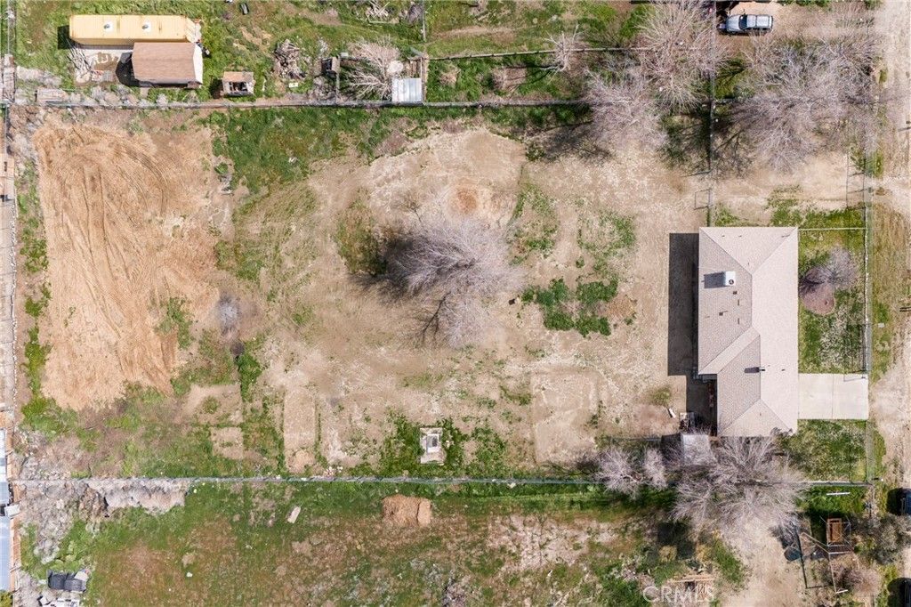 Image 31 of property listing at 10041 E Avenue R6 Avenue, Littlerock, CA 93543