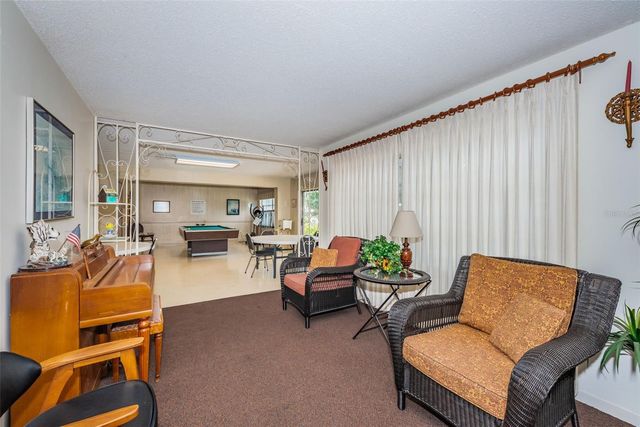 8950 PARK BOULEVARD 206, Seminole, FL 33777