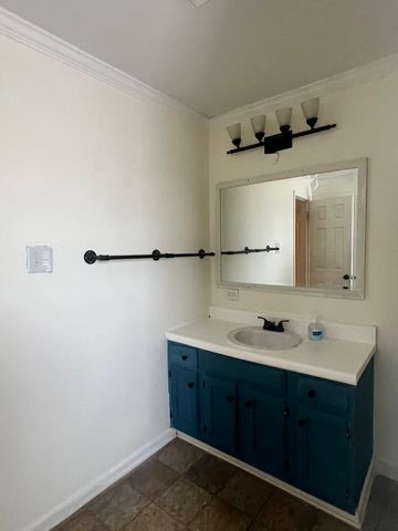 251 Bayou Vista Drive, Thibodaux, LA 70301