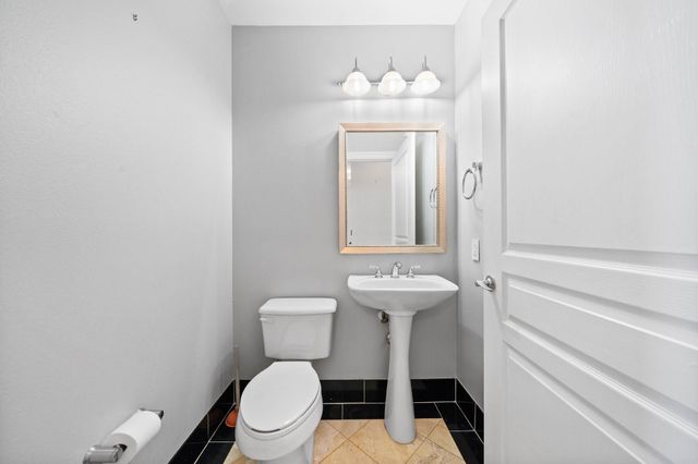 3333 Allen Pkwy 2110, Houston, TX 77019