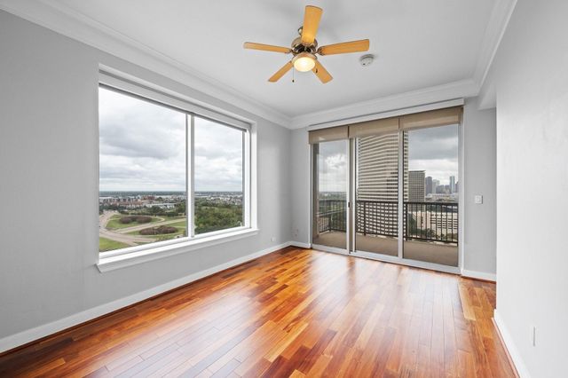 3333 Allen Pkwy 2110, Houston, TX 77019