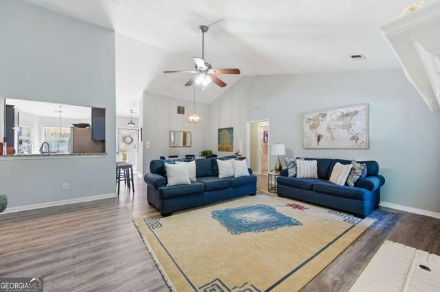 1175 Market Square Lane, Lawrenceville, GA 30044