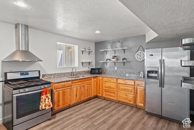 477 N 4500 W, West Point, UT 84015