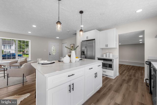 12714 CUNNINGHILL COVE RD, Baltimore, MD 21220