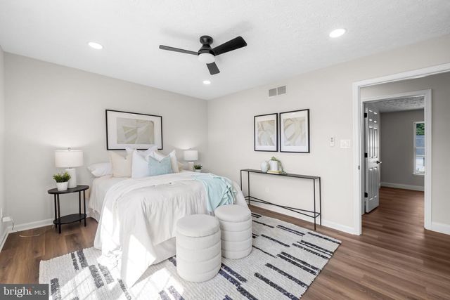 12714 CUNNINGHILL COVE RD, Baltimore, MD 21220
