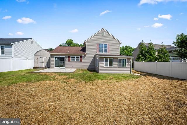 12714 CUNNINGHILL COVE RD, Baltimore, MD 21220
