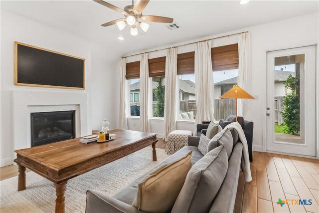 612 Vireos Street, New Braunfels, TX 78132