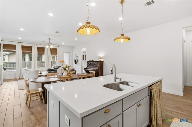 612 Vireos Street, New Braunfels, TX 78132