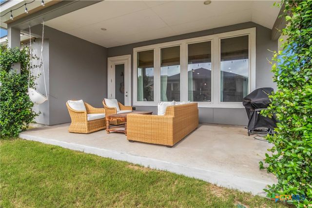 612 Vireos Street, New Braunfels, TX 78132