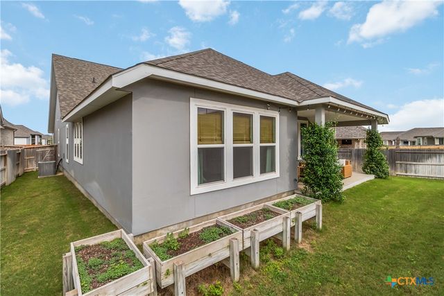 612 Vireos Street, New Braunfels, TX 78132