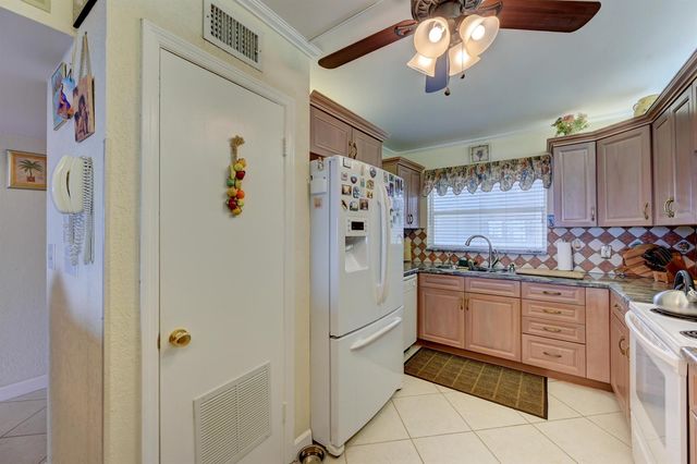 401 Briny Avenue 708, Pompano Beach, FL 33062