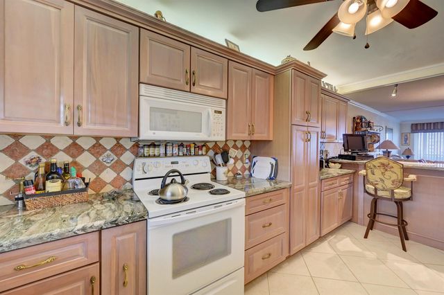 401 Briny Avenue 708, Pompano Beach, FL 33062