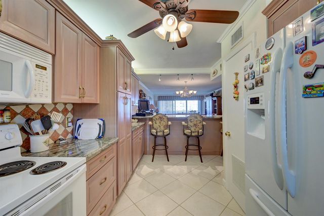 401 Briny Avenue 708, Pompano Beach, FL 33062