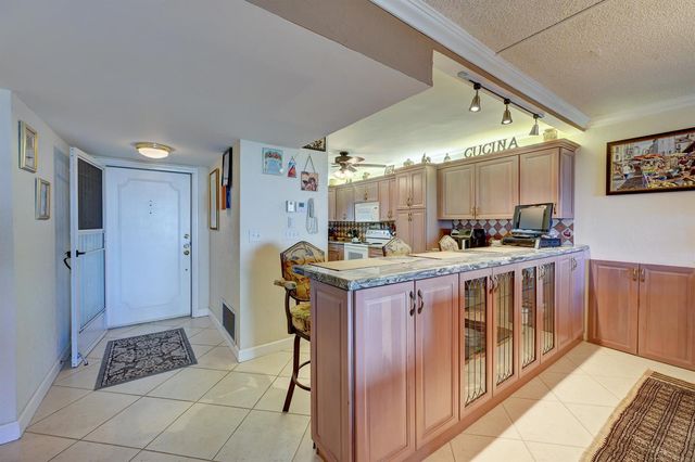 401 Briny Avenue 708, Pompano Beach, FL 33062