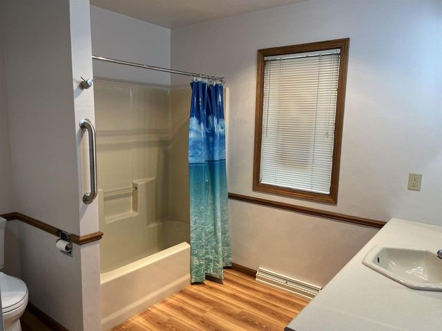 104 WULGAERT WAY, Combined Locks, WI 54113