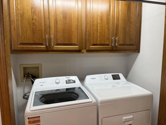104 WULGAERT WAY, Combined Locks, WI 54113