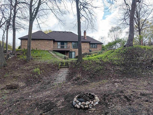 104 WULGAERT WAY, Combined Locks, WI 54113