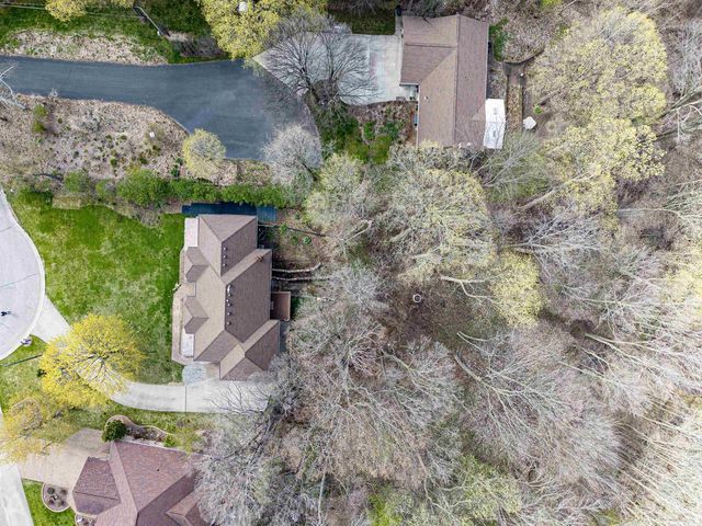104 WULGAERT WAY, Combined Locks, WI 54113