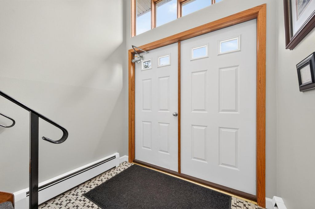 2733 Virginia Avenue N, New Hope, MN 55427 — photo 3