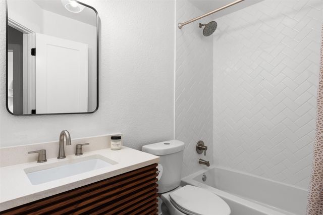 6844 La Concha PASS, Austin, TX 78749