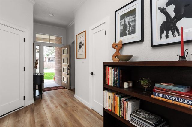 6844 La Concha PASS, Austin, TX 78749