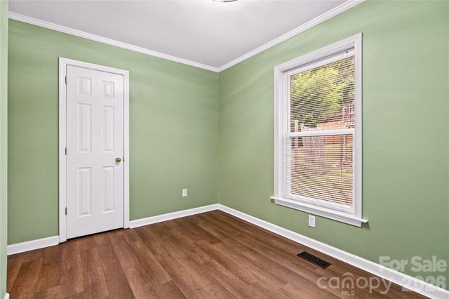41 Wilmington Street, Asheville, NC 28806