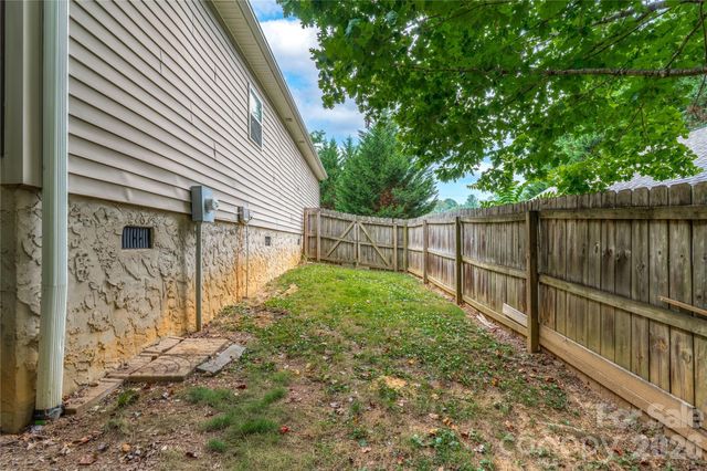 41 Wilmington Street, Asheville, NC 28806