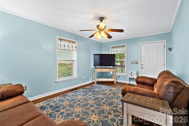 41 Wilmington Street, Asheville, NC 28806