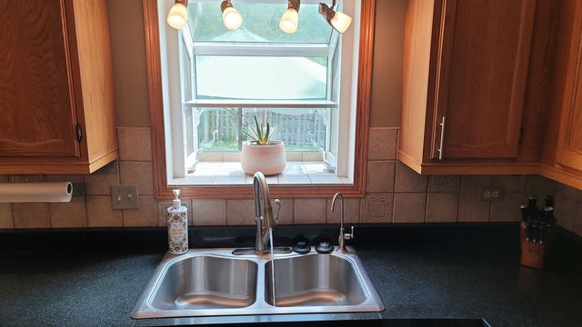 3885 Thornberry Way, Lake In The Hills, IL 60156