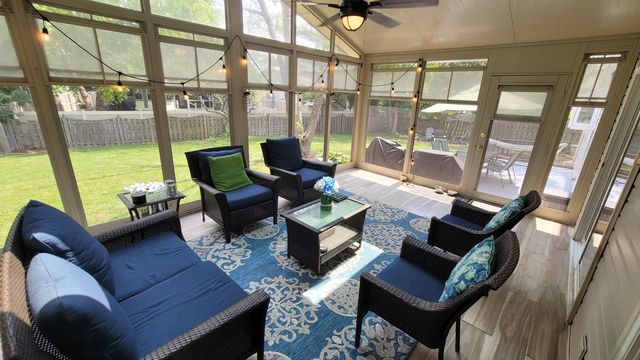 3885 Thornberry Way, Lake In The Hills, IL 60156