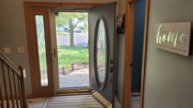 3885 Thornberry Way, Lake In The Hills, IL 60156