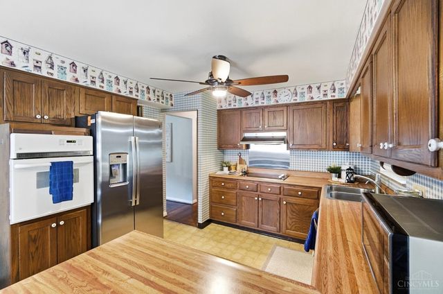 1210 Thurnridge Drive, Reading, OH 45215