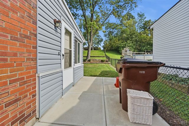 1210 Thurnridge Drive, Reading, OH 45215