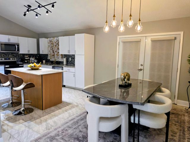 3829 Gladman Way, Lexington, KY 40514