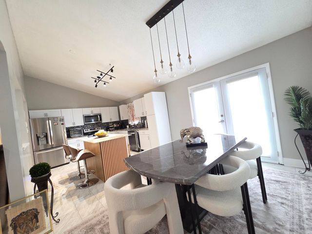 3829 Gladman Way, Lexington, KY 40514