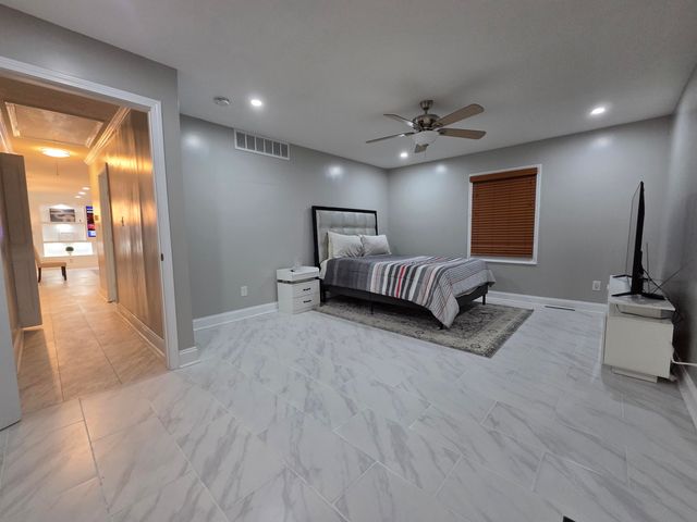 3829 Gladman Way, Lexington, KY 40514