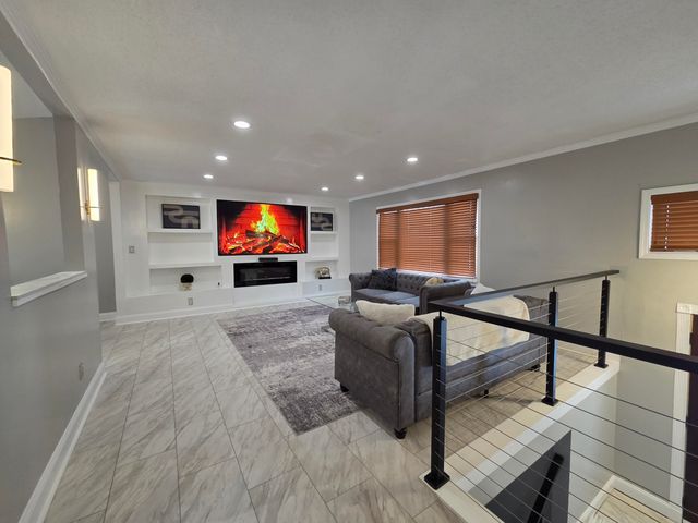 3829 Gladman Way, Lexington, KY 40514