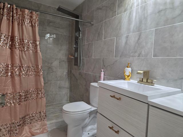 3829 Gladman Way, Lexington, KY 40514