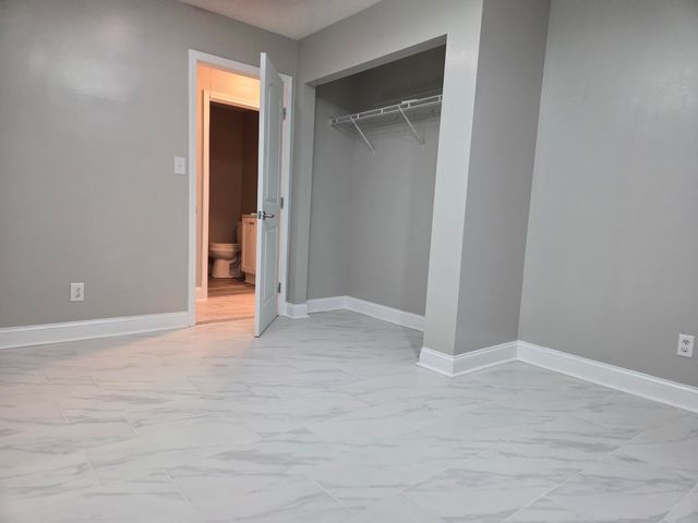 3829 Gladman Way, Lexington, KY 40514