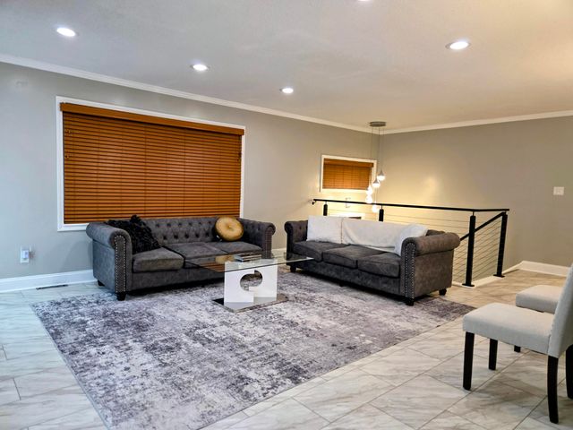 3829 Gladman Way, Lexington, KY 40514