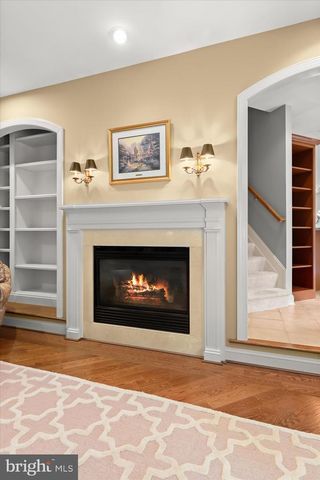 2400 SUMMERFIELD DR, Finksburg, MD 21048