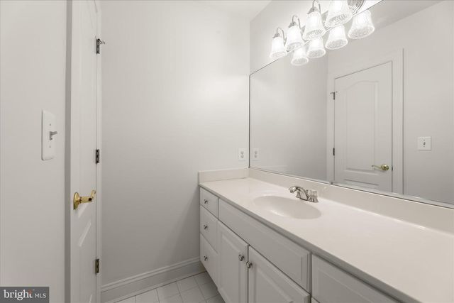 2400 SUMMERFIELD DR, Finksburg, MD 21048