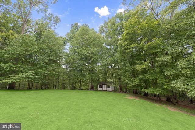 2400 SUMMERFIELD DR, Finksburg, MD 21048