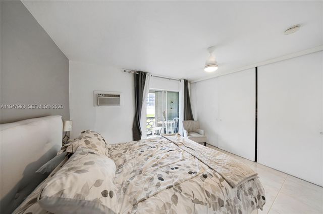 15610 NE 6th Ave 9B, Miami, FL 33162