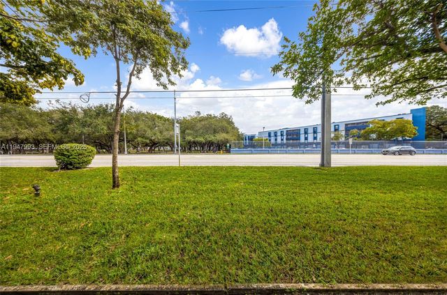 15610 NE 6th Ave 9B, Miami, FL 33162