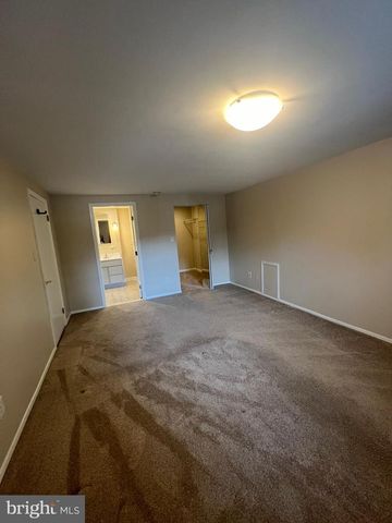 5 MADISON MILLS CT, Baltimore, MD 21228